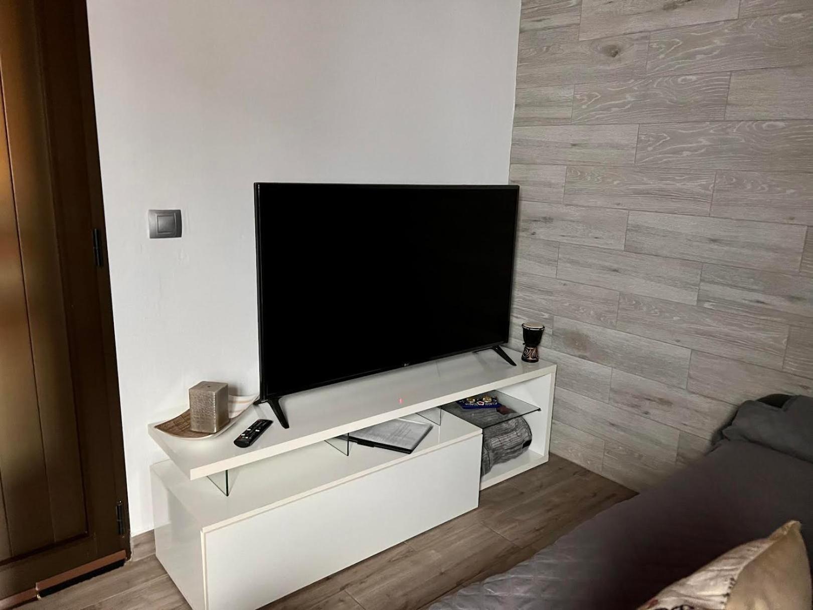 Estudio Agradable, Con Jacuzzi, Terraza Y Barbacoa, Totalmente Independiente Corralejo Exterior photo